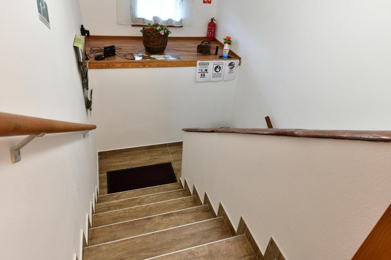Apartman Jelena Rakovica Exteriér fotografie